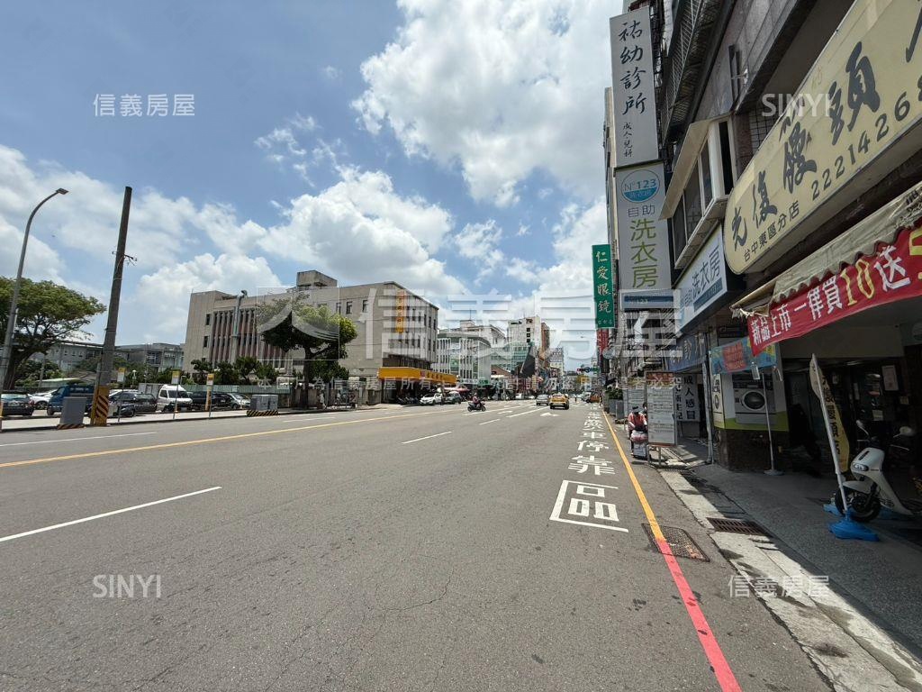 正台中路電梯分租三套５樓房屋室內格局與周邊環境