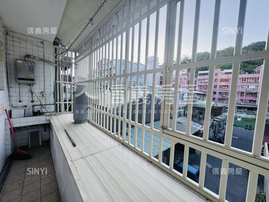 ★讚喔！☆成泰路三樓美宅房屋室內格局與周邊環境