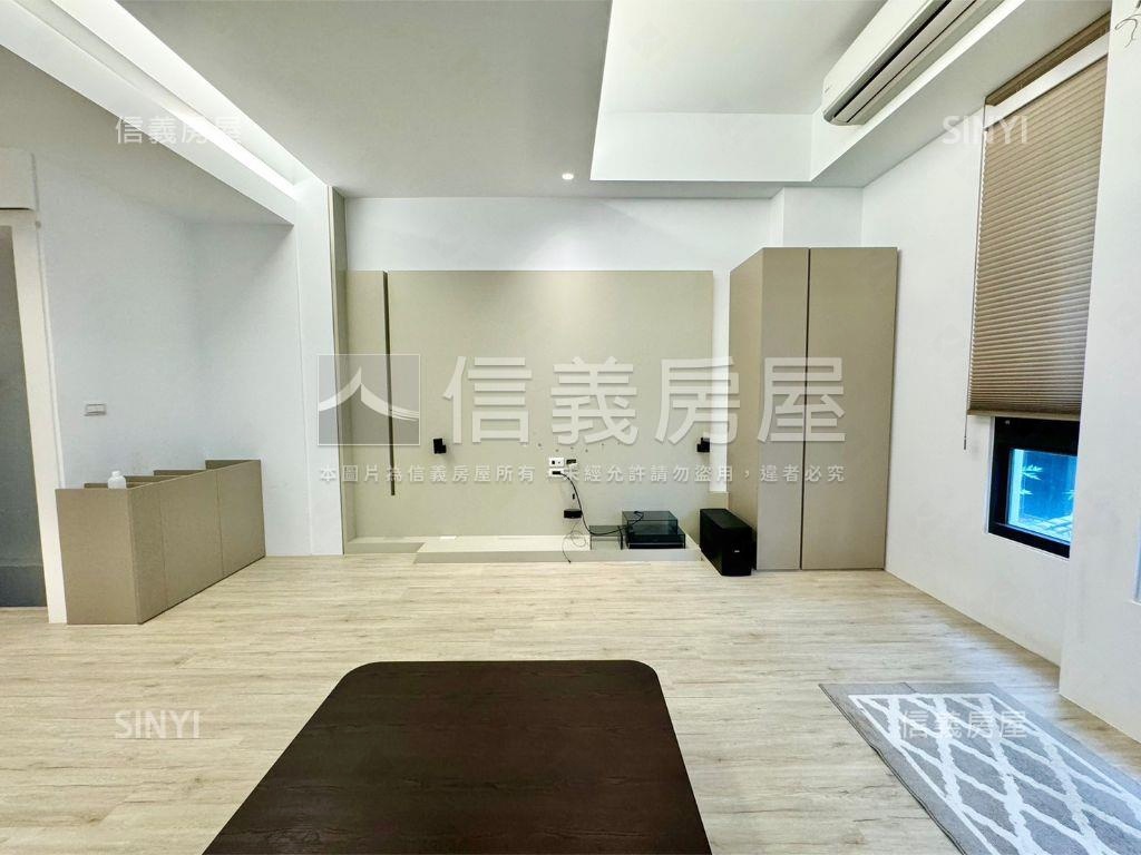 近家樂福七璽電梯透天房屋室內格局與周邊環境
