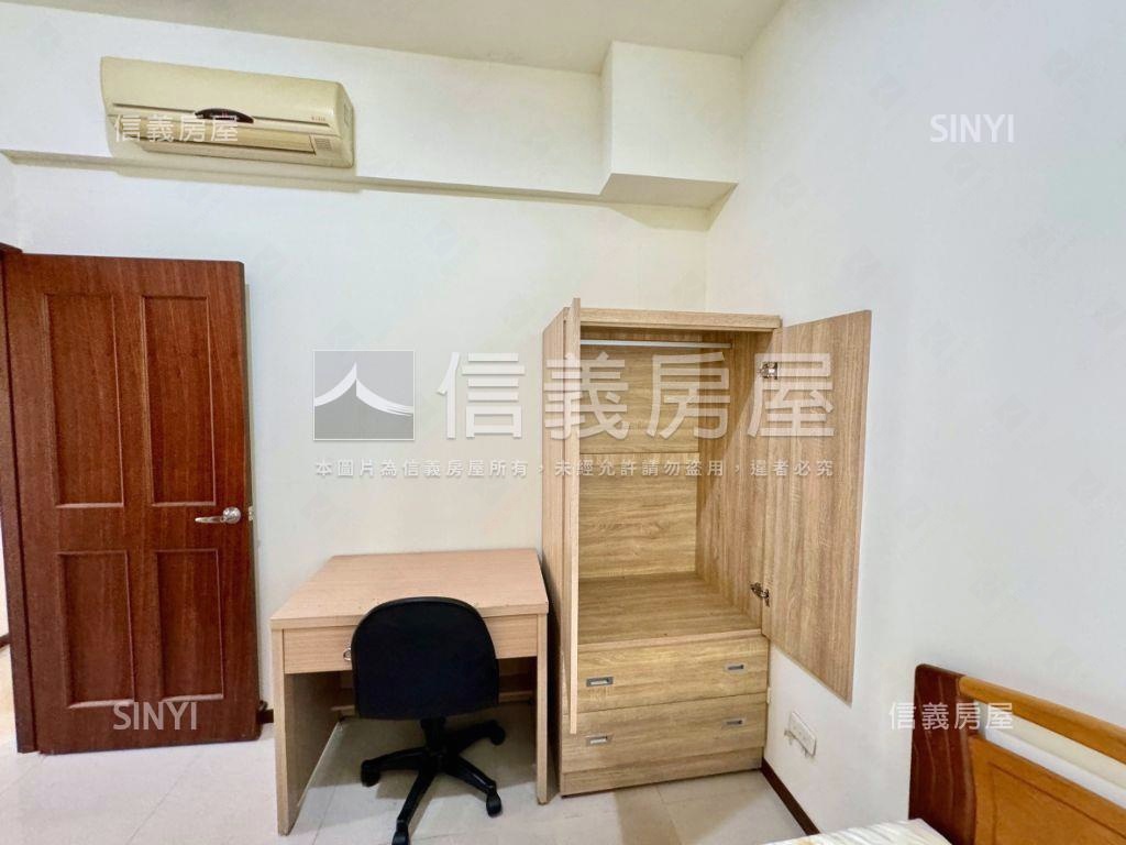 大英博物館．面校園四房房屋室內格局與周邊環境