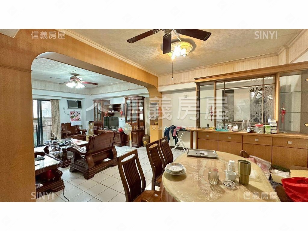 南屯低總價黎明學區三房房屋室內格局與周邊環境