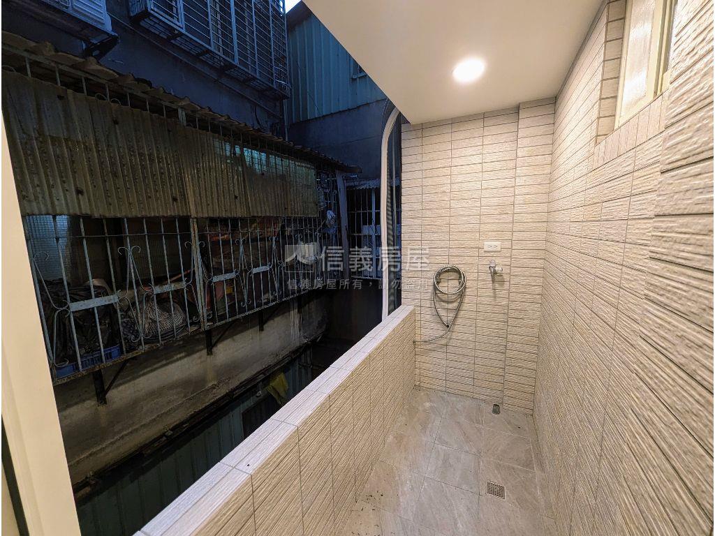 信義路裝潢美寓房屋室內格局與周邊環境