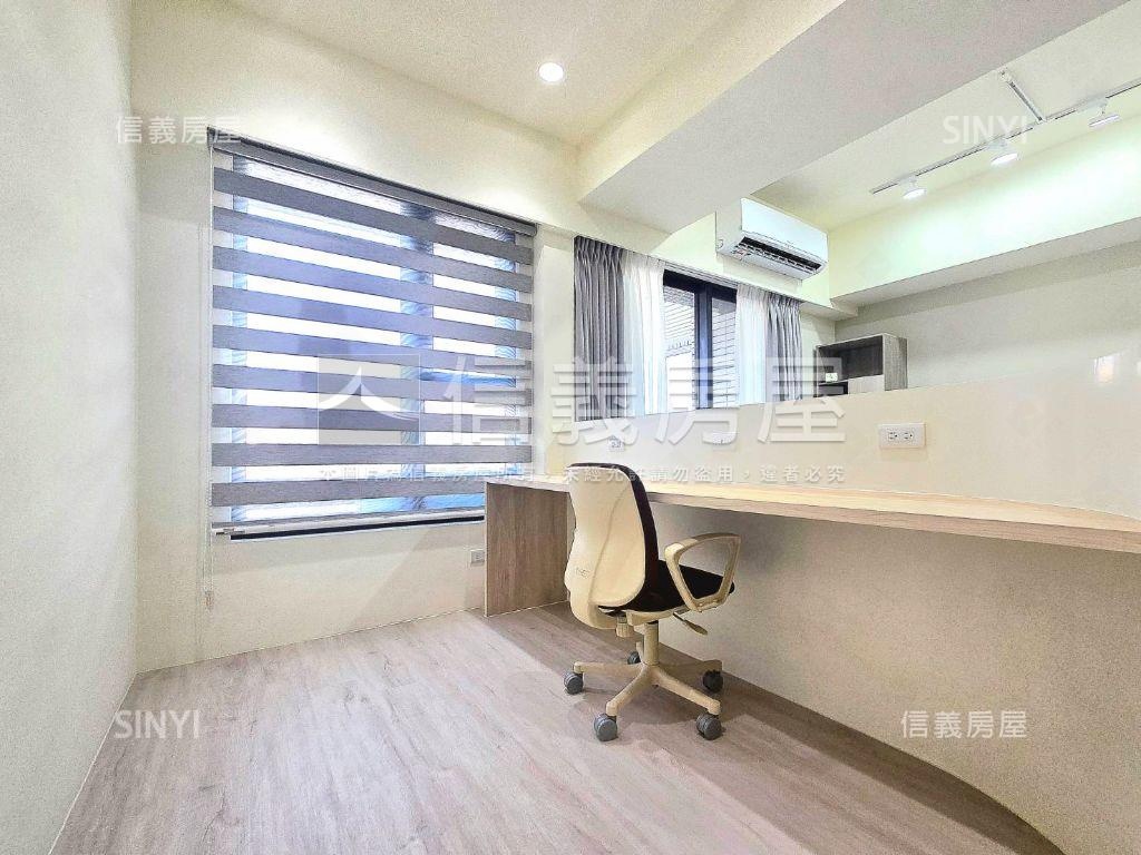 百萬裝潢美２房平移房屋室內格局與周邊環境
