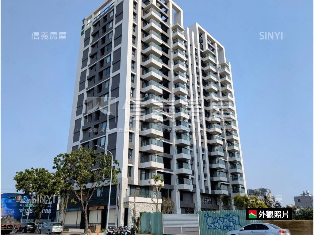 百萬裝潢美２房平移房屋室內格局與周邊環境