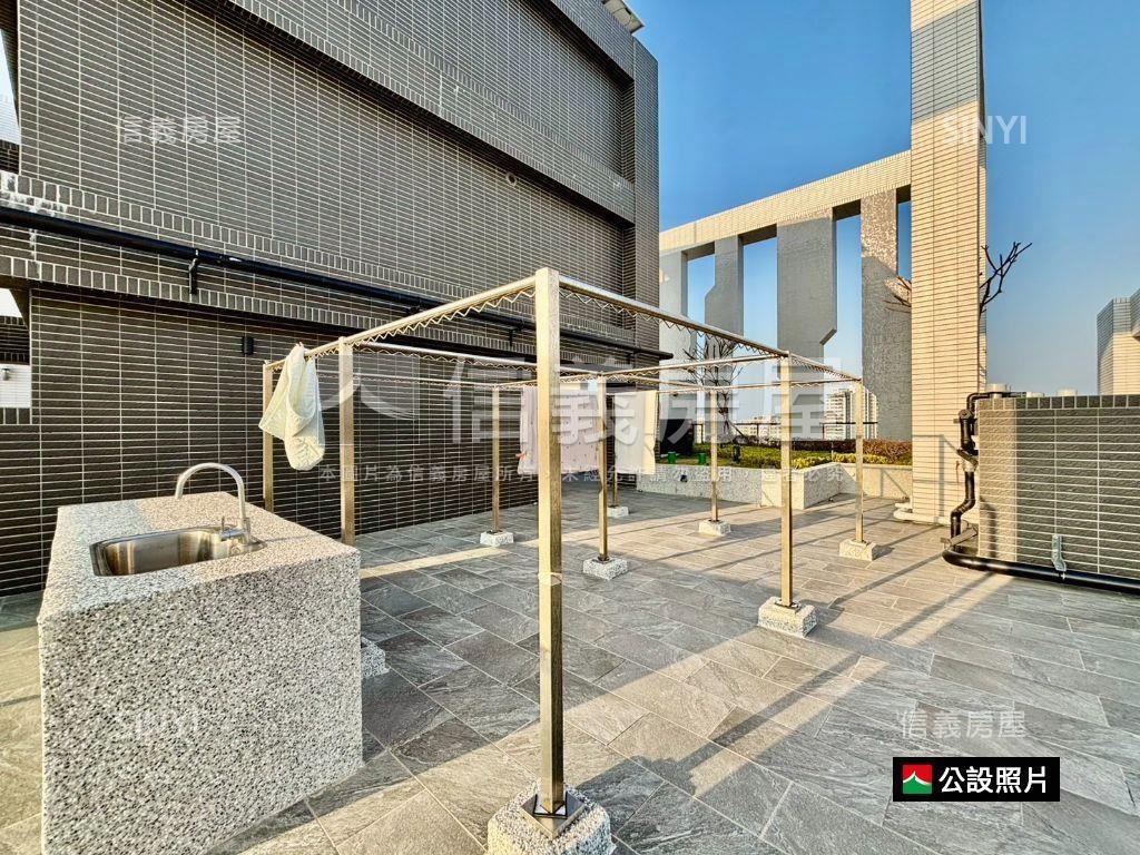 百萬裝潢美２房平移房屋室內格局與周邊環境