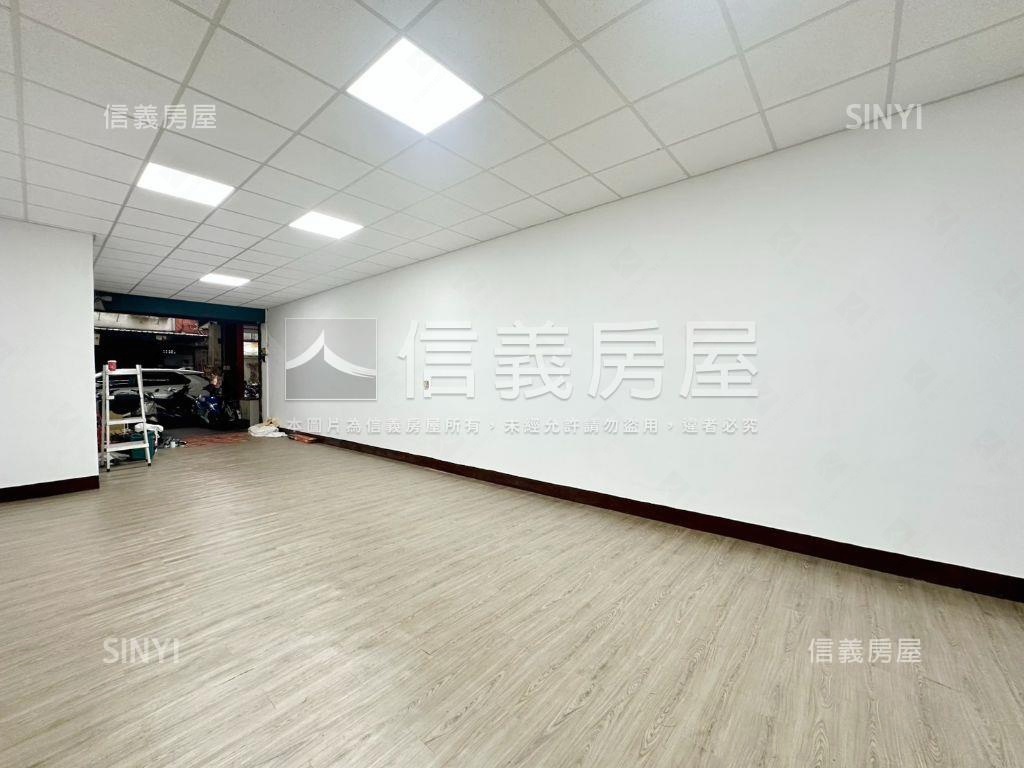 黃金中誠街招財店面房屋室內格局與周邊環境