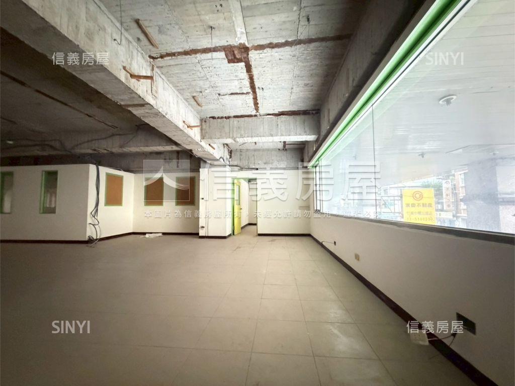 近台泥重劃區二樓大空間房屋室內格局與周邊環境