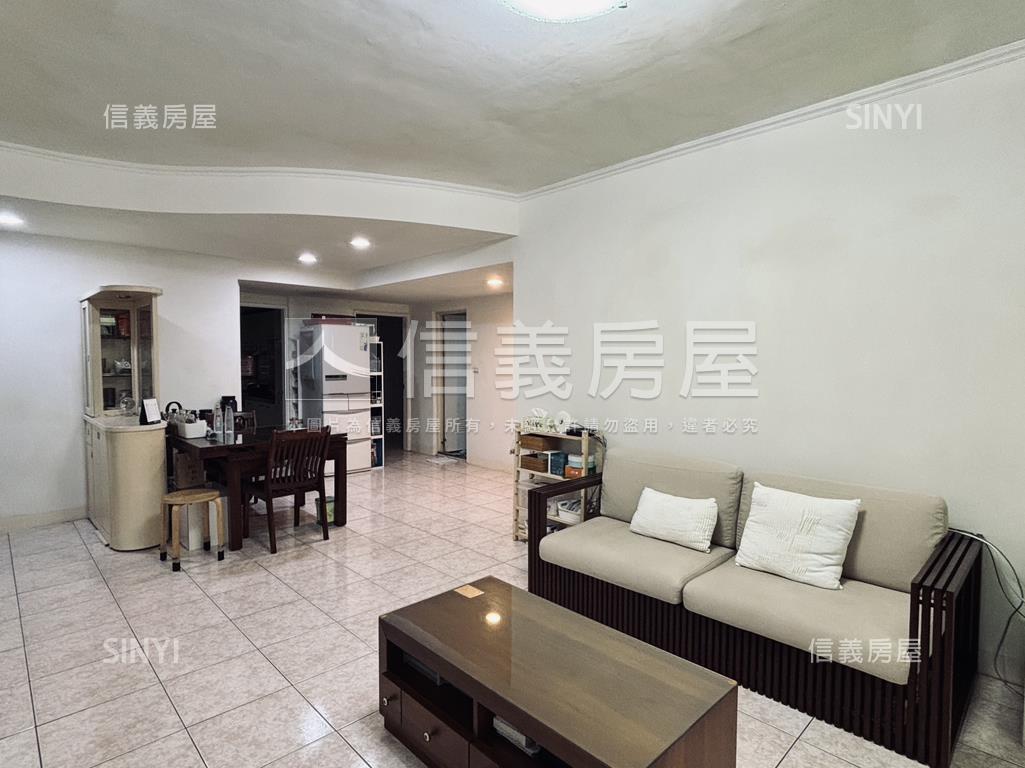 小資首選！阿拉丁三房車位房屋室內格局與周邊環境