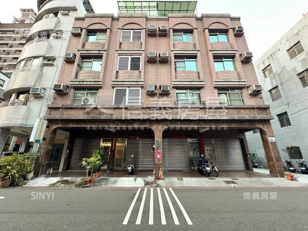 傳家寶稀有邊間透天房屋室內格局與周邊環境