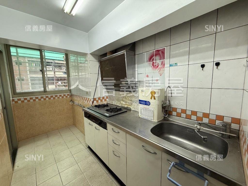 三和路住辦收租大空間房屋室內格局與周邊環境