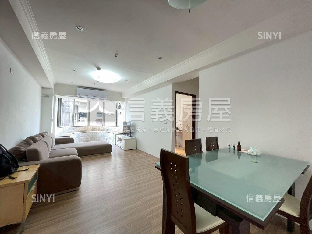 專任南港花園高樓美屋房屋室內格局與周邊環境