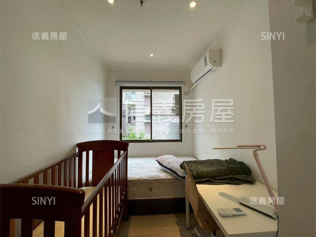 專任南港花園高樓美屋房屋室內格局與周邊環境