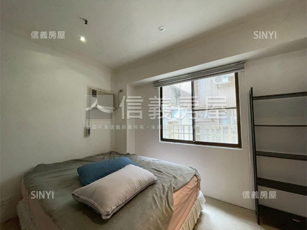 專任南港花園高樓美屋房屋室內格局與周邊環境