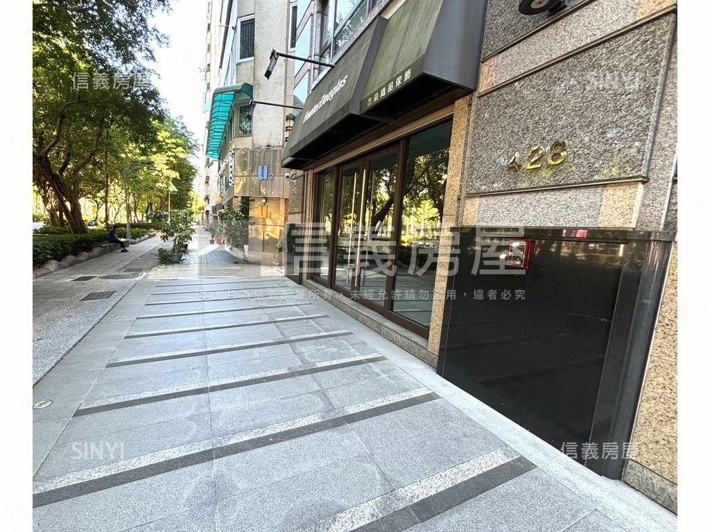 仁愛尚華★金鑽店面房屋室內格局與周邊環境