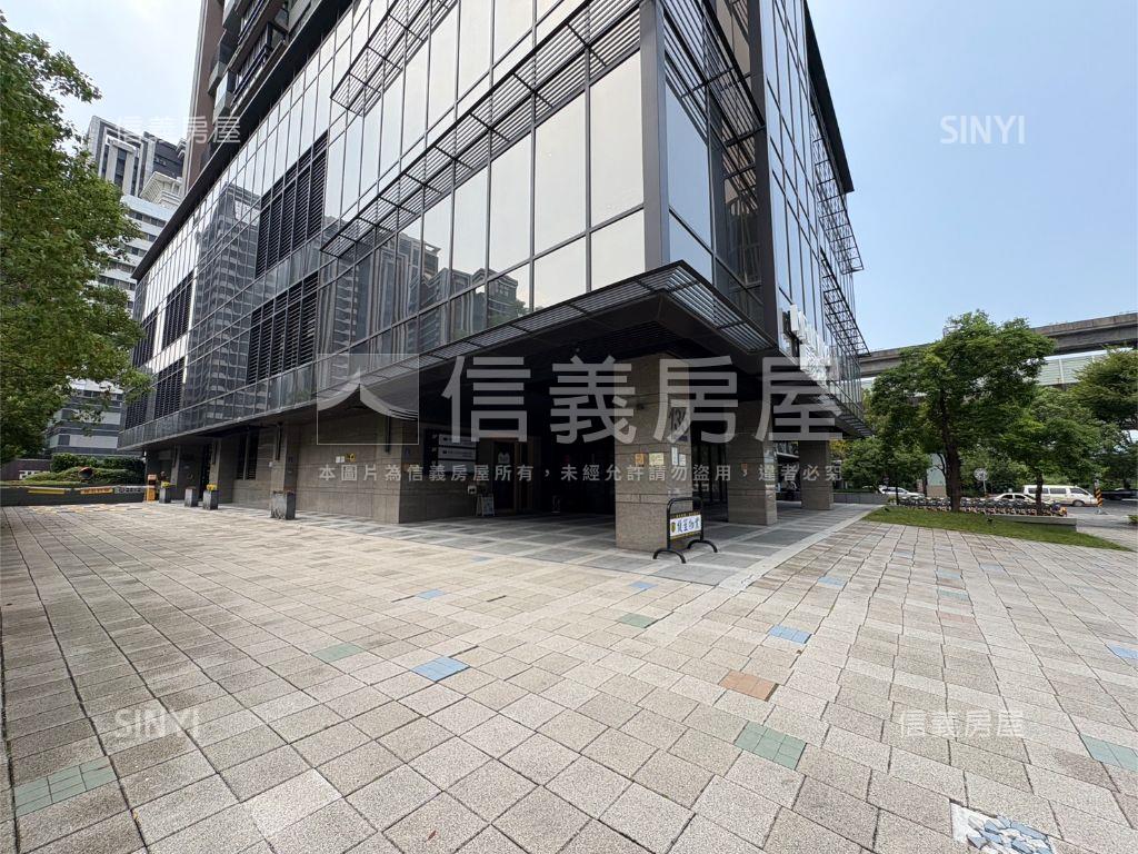 Ａ４機捷不貳館精選辦公室房屋室內格局與周邊環境