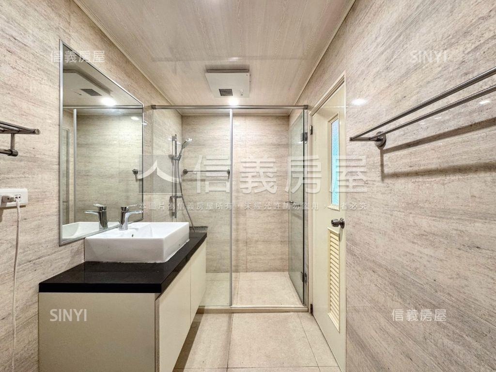 龍邦皇家美國區美透天房屋室內格局與周邊環境