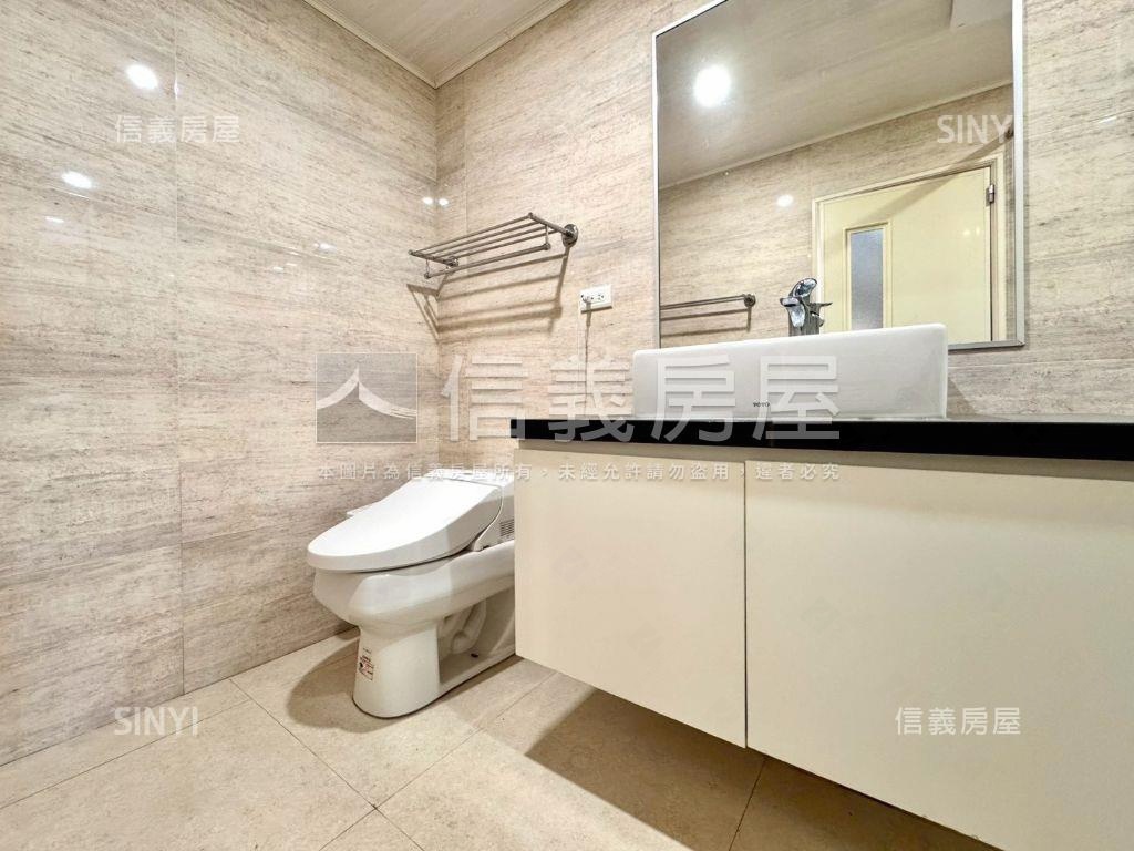 龍邦皇家美國區美透天房屋室內格局與周邊環境