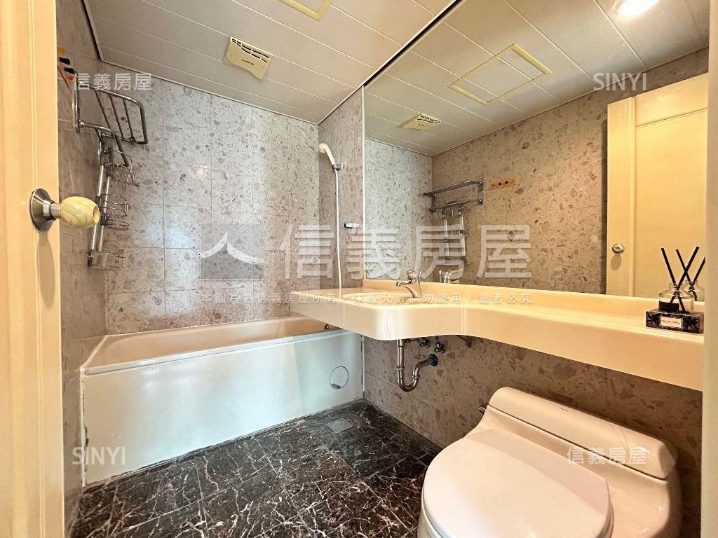 采固卓越高樓主臥朝南視野房屋室內格局與周邊環境