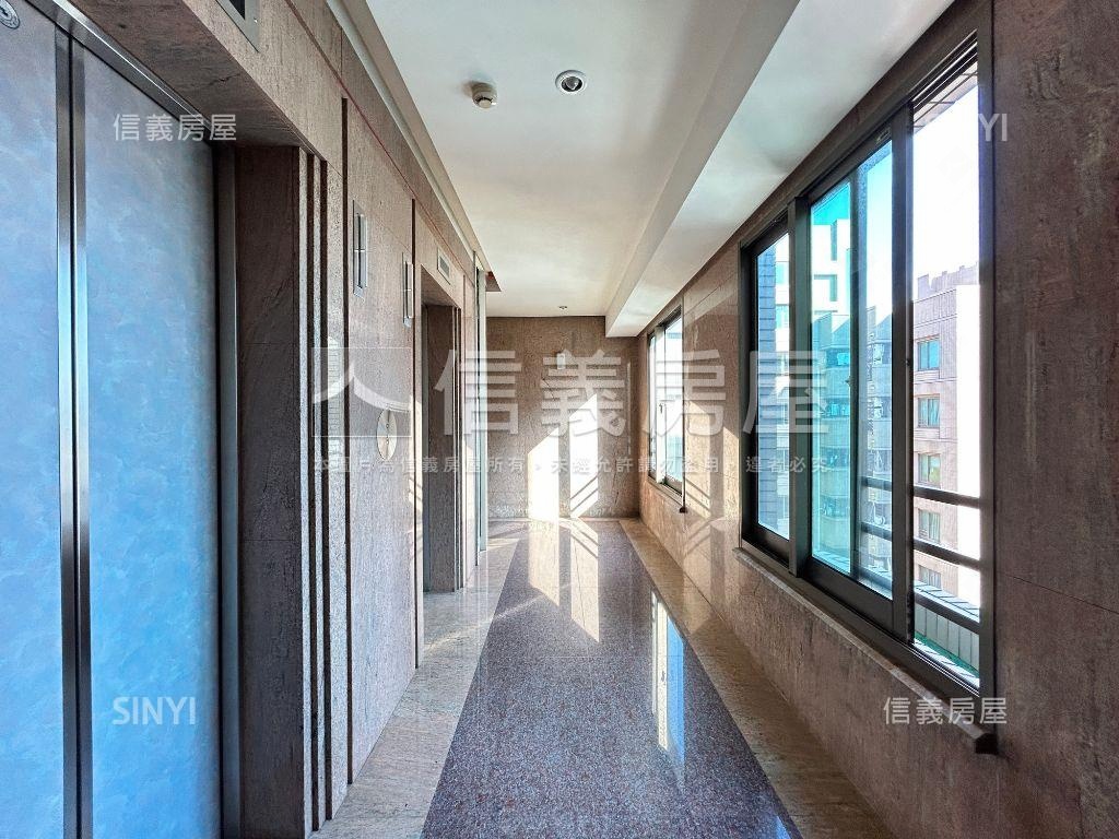 采固卓越高樓主臥朝南視野房屋室內格局與周邊環境