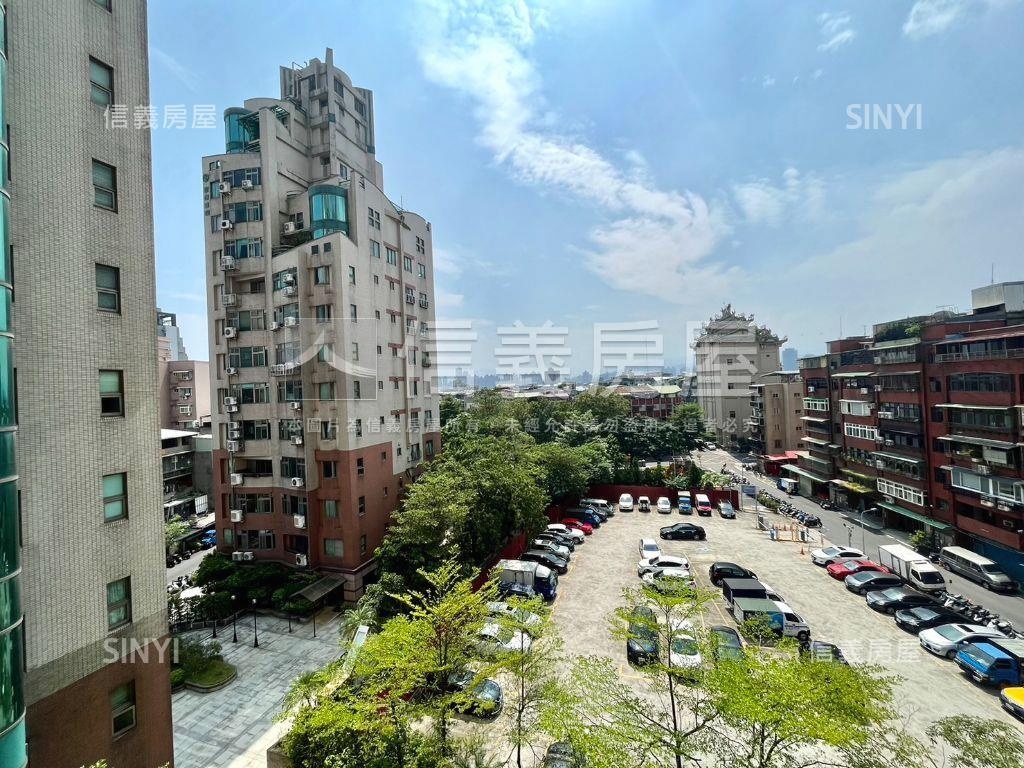 西園新故鄉高樓管理三房房屋室內格局與周邊環境