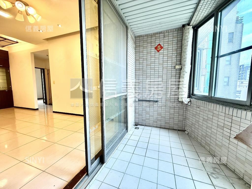 西園新故鄉高樓管理三房房屋室內格局與周邊環境