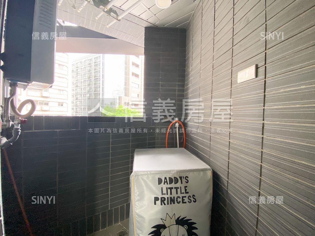 花齊匯★標準一房房屋室內格局與周邊環境