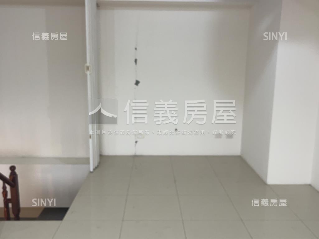 渴望園區家園計畫兩房車位房屋室內格局與周邊環境