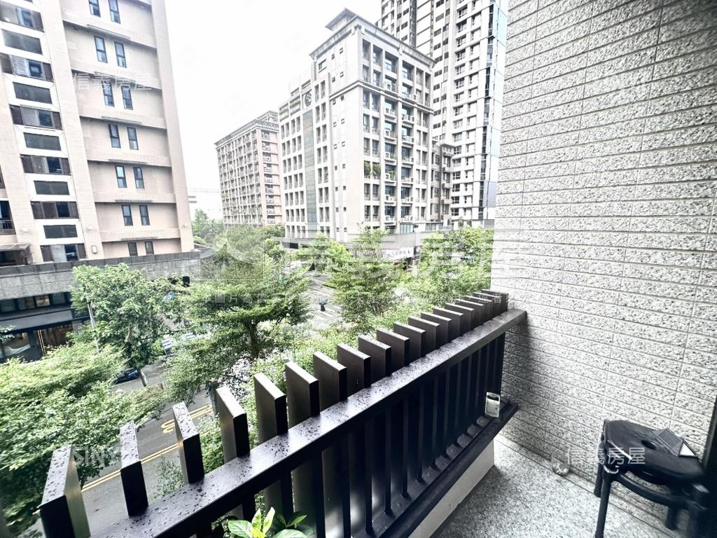 心世界時尚質感美屋房屋室內格局與周邊環境