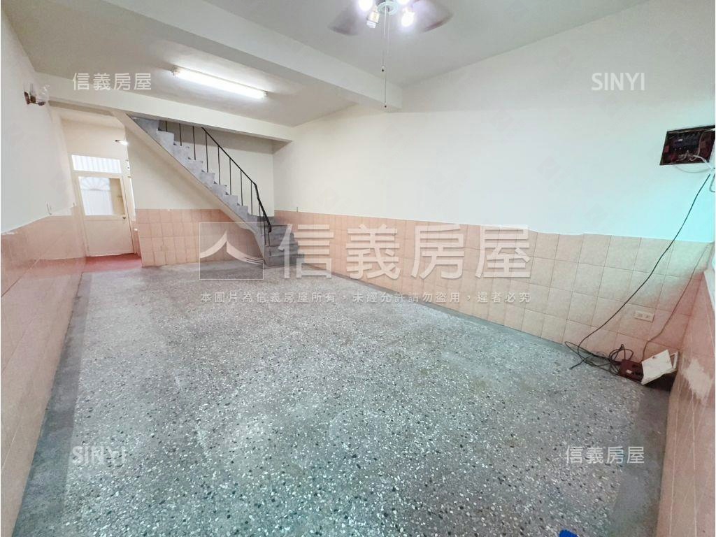 前庭後院．南北座向透天房屋室內格局與周邊環境