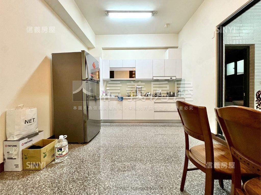 橋頭新市鎮大地坪雙車墅房屋室內格局與周邊環境