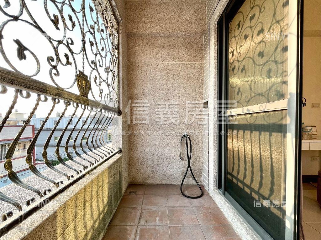 橋頭新市鎮大地坪雙車墅房屋室內格局與周邊環境