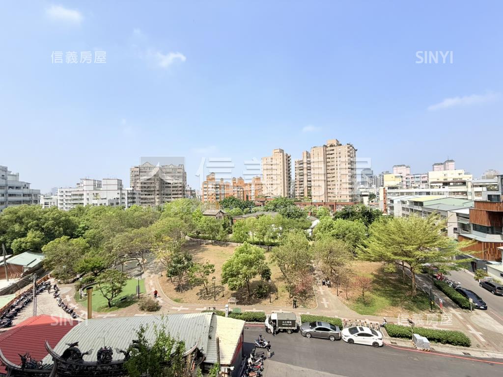 昌平榮景面公園三房車位房屋室內格局與周邊環境