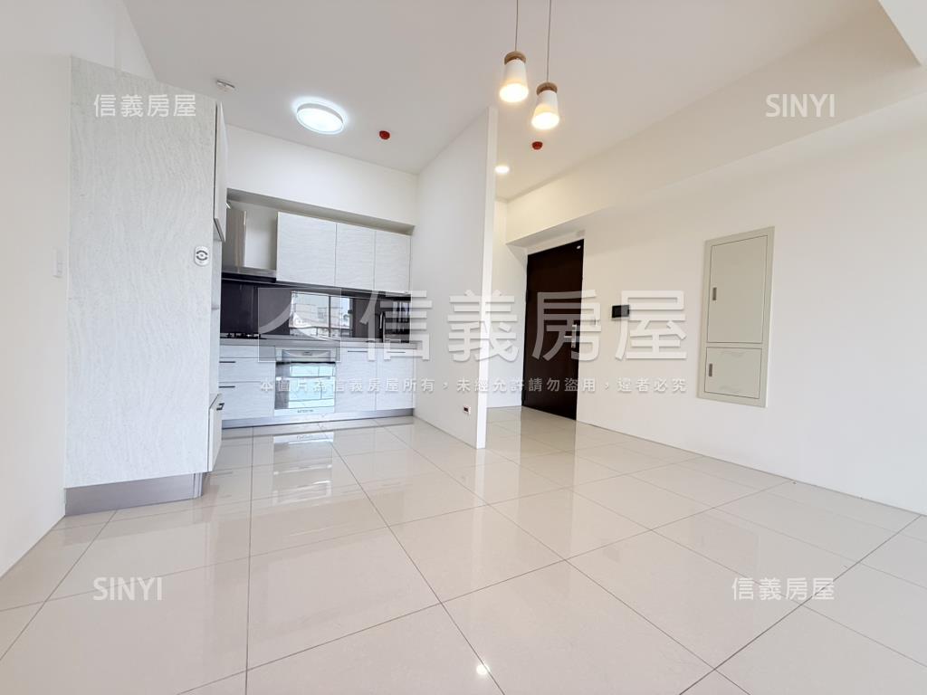 昌平榮景面公園三房車位房屋室內格局與周邊環境