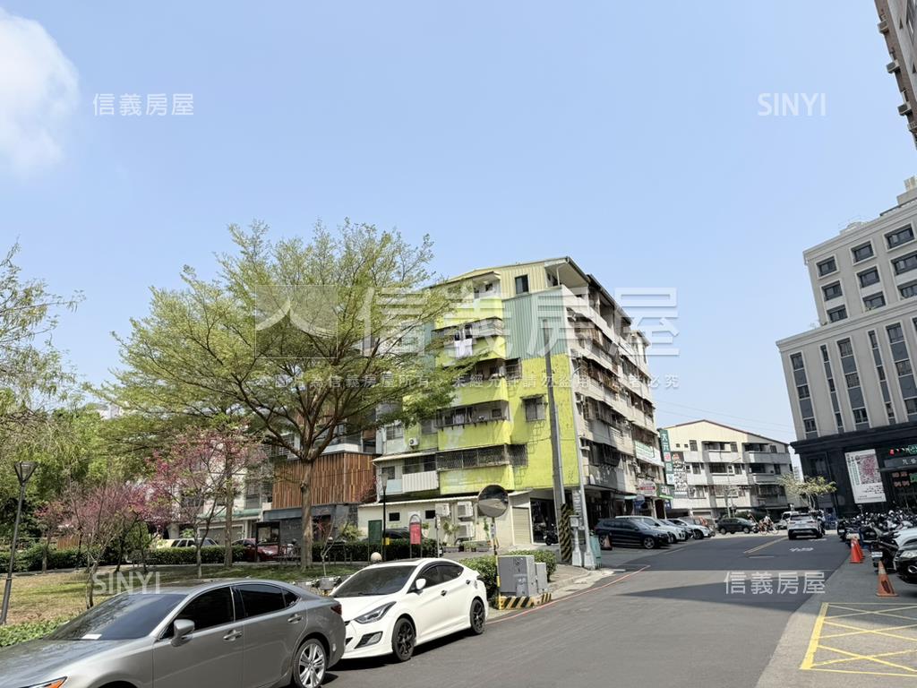 昌平榮景面公園三房車位房屋室內格局與周邊環境