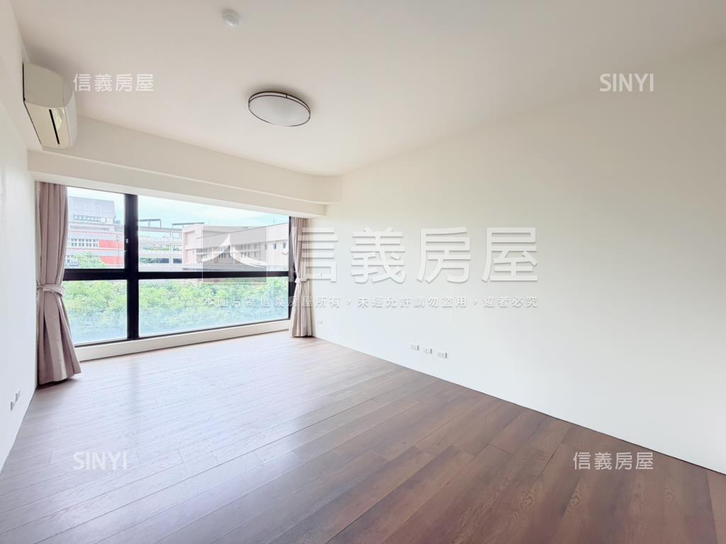 高鐵富宇㊝君悅層峰寓所房屋室內格局與周邊環境