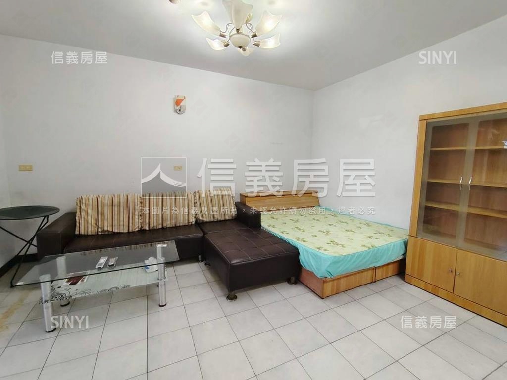 香檳雙星名廈採光宅房屋室內格局與周邊環境
