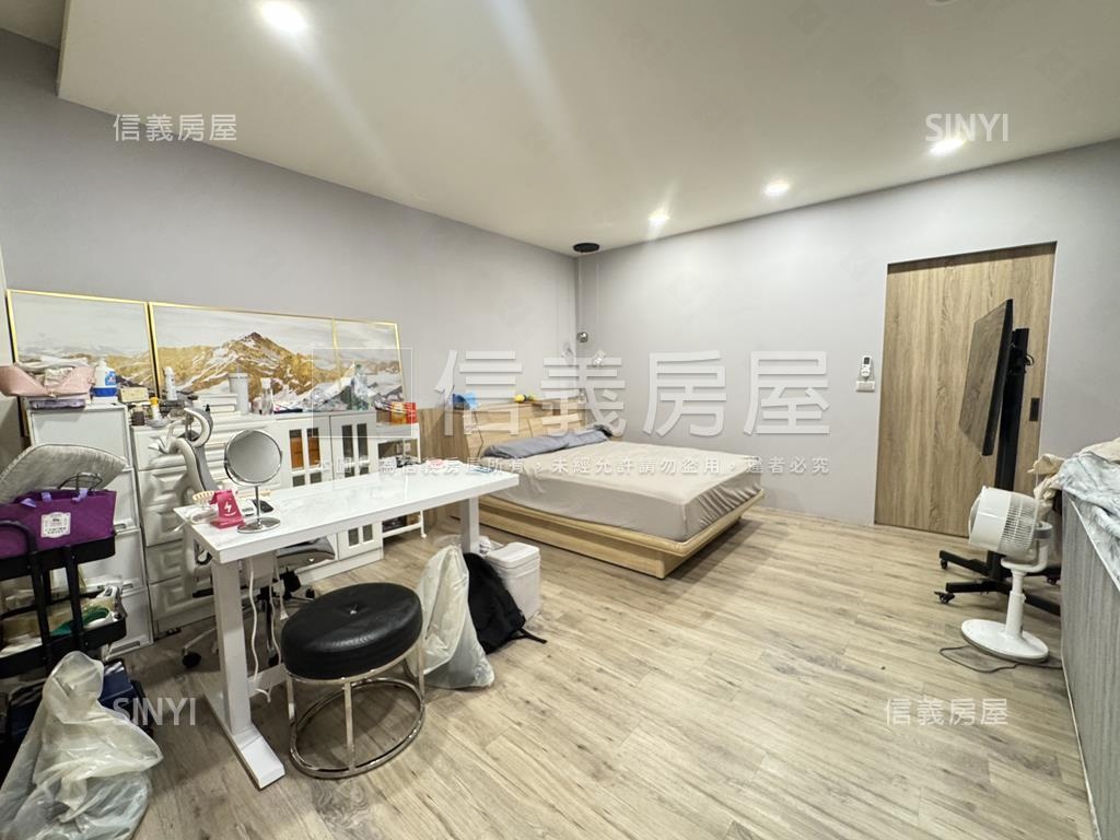 稀有海佃大坪角窗精美別墅房屋室內格局與周邊環境