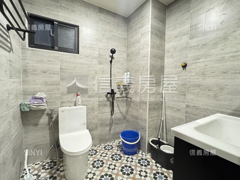 稀有海佃大坪角窗精美別墅房屋室內格局與周邊環境