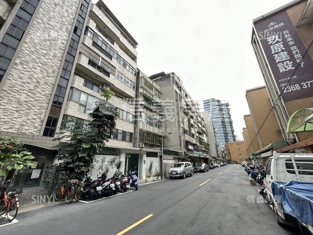 名人巷雙敦稀有電梯大三房房屋室內格局與周邊環境