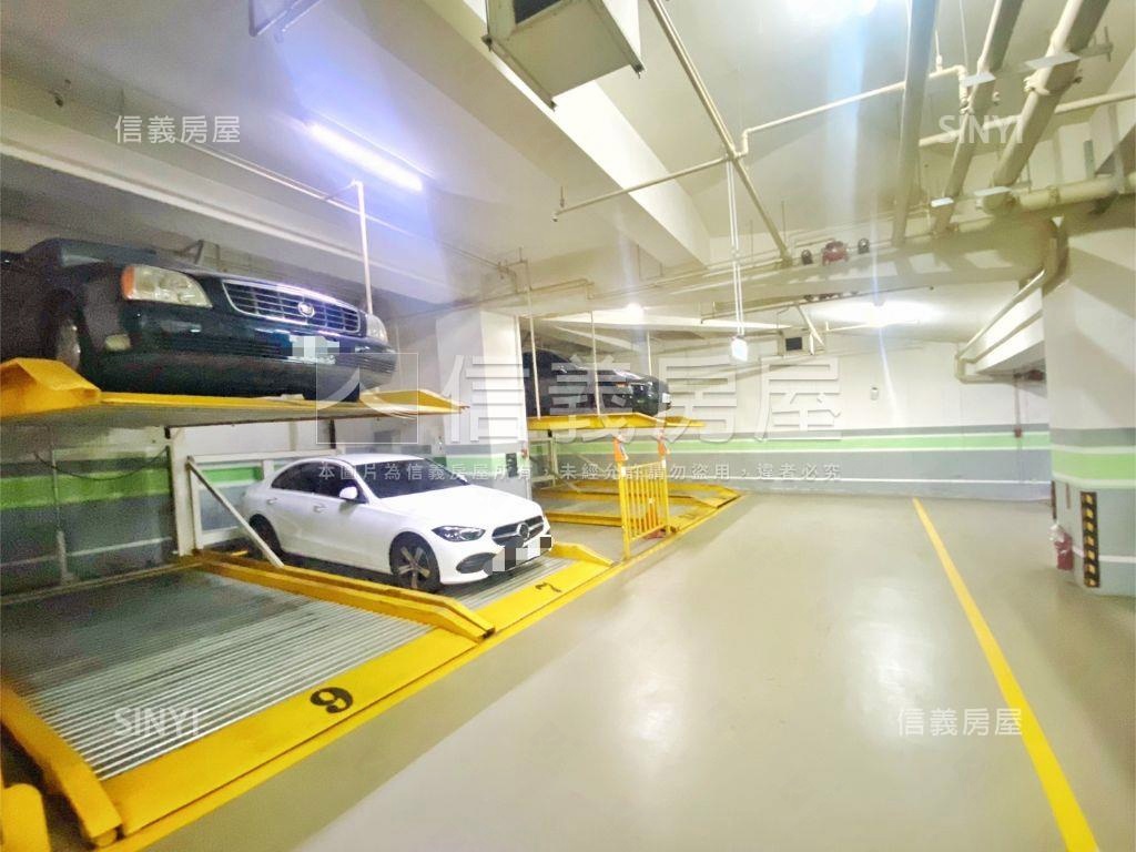 ☆鄉林京華☆松江南京車位房屋室內格局與周邊環境