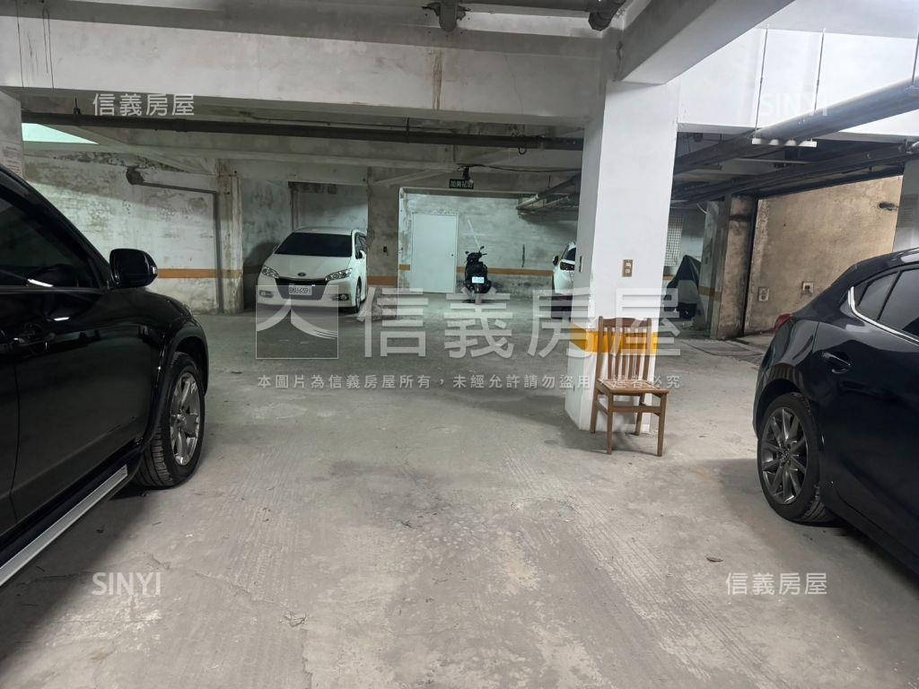 延吉街大面寬店住辦房屋室內格局與周邊環境