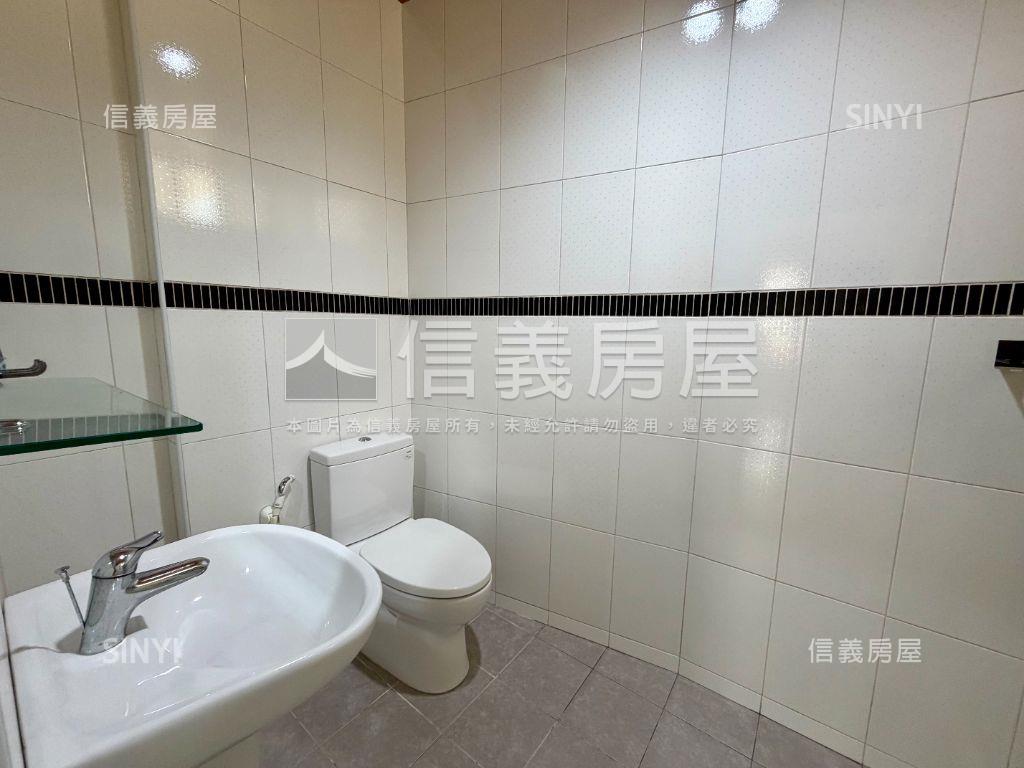 成家好選近北區朝南美車墅房屋室內格局與周邊環境