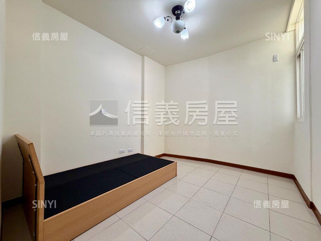 成家好選近北區朝南美車墅房屋室內格局與周邊環境