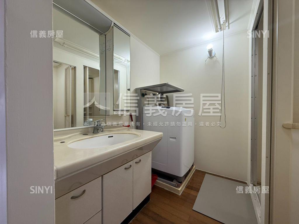鴻金寶商圈京王美屋房屋室內格局與周邊環境