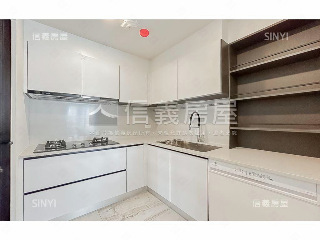 鉅虹深ＣＡＳＡ採光佳房屋室內格局與周邊環境