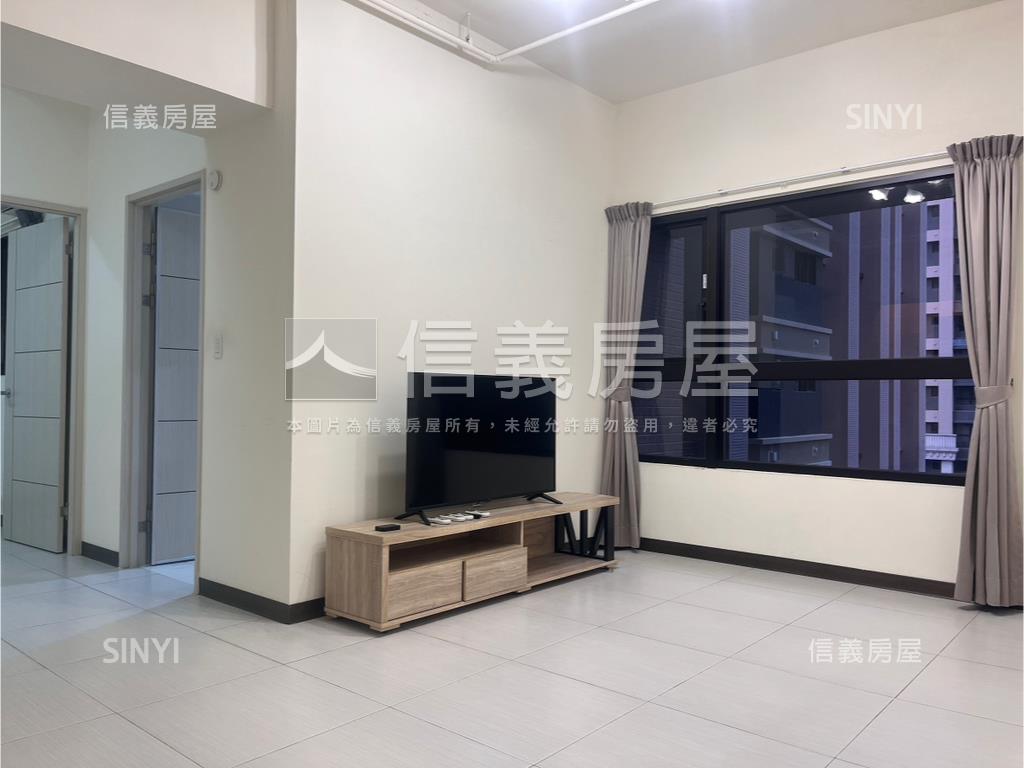 新悅城採光三房平車房屋室內格局與周邊環境