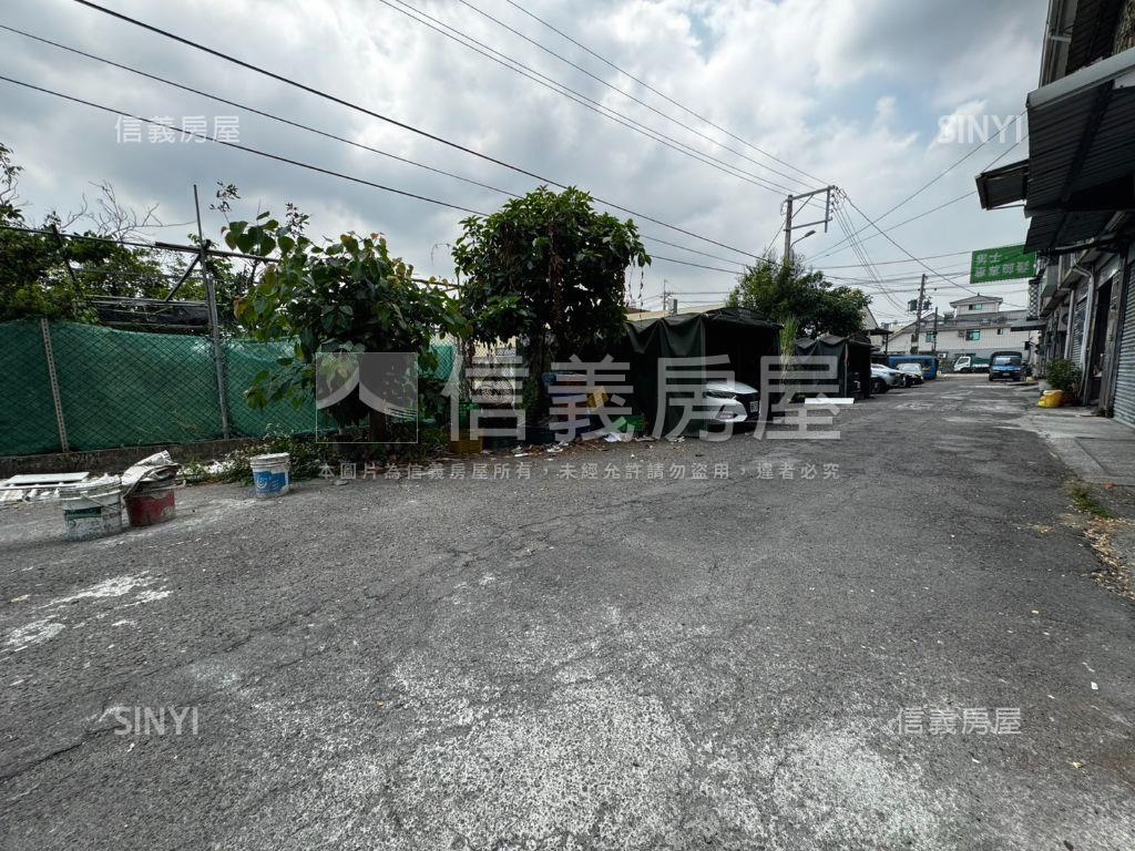 成家質感裝潢美透天房屋室內格局與周邊環境