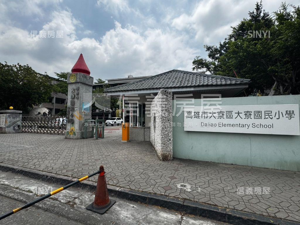成家質感裝潢美透天房屋室內格局與周邊環境