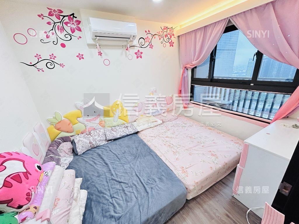 新潤Ａ１８兩房車位房屋室內格局與周邊環境