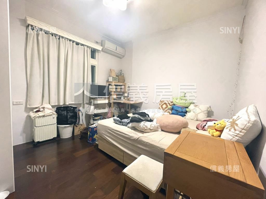 行政公寓頂佳美裝潢房屋室內格局與周邊環境